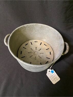Vintage bucket with strainer disc